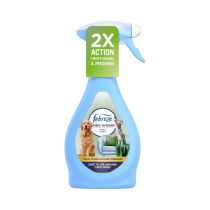 Febreze Pet Fabric Refresher Fresh Scent Spray 500ml
